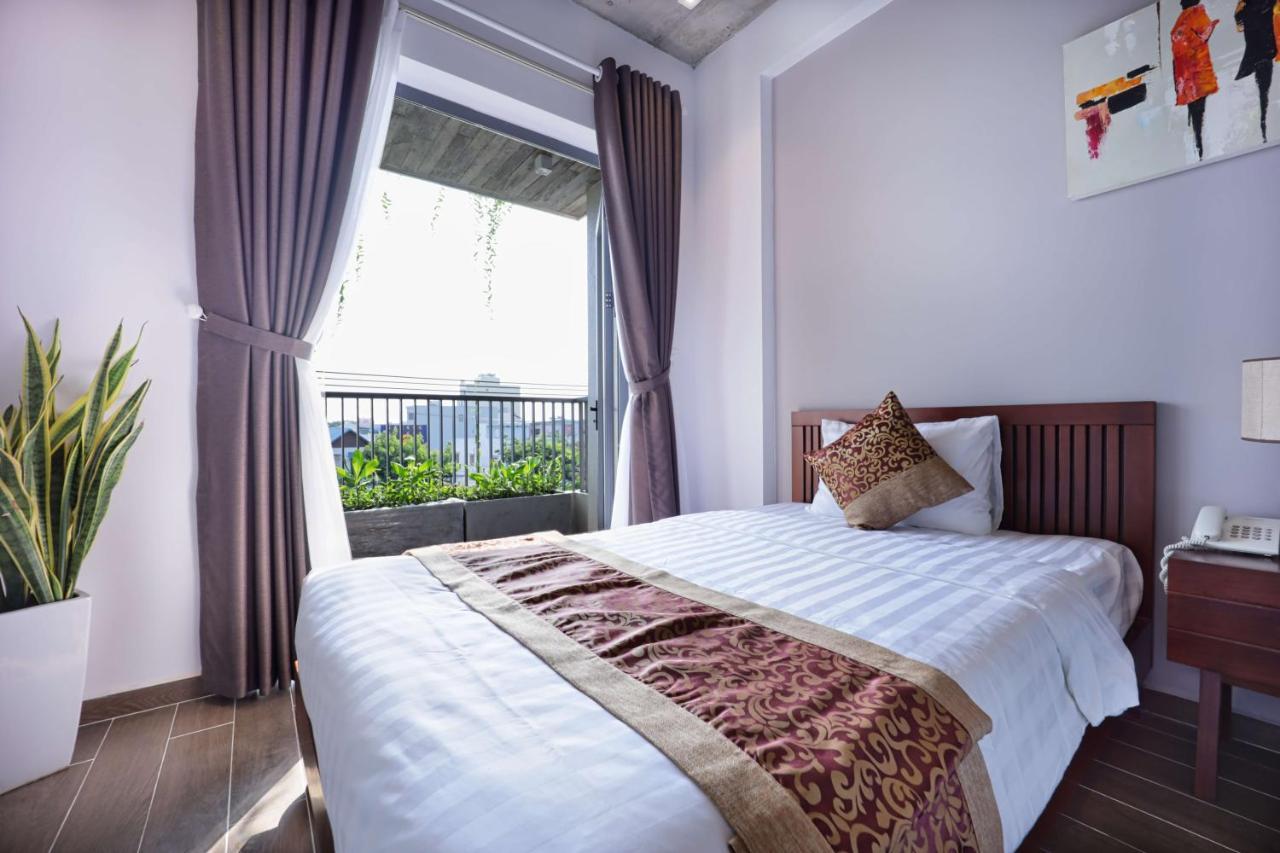 The Shine Hotel & Apartment Danang Exterior photo