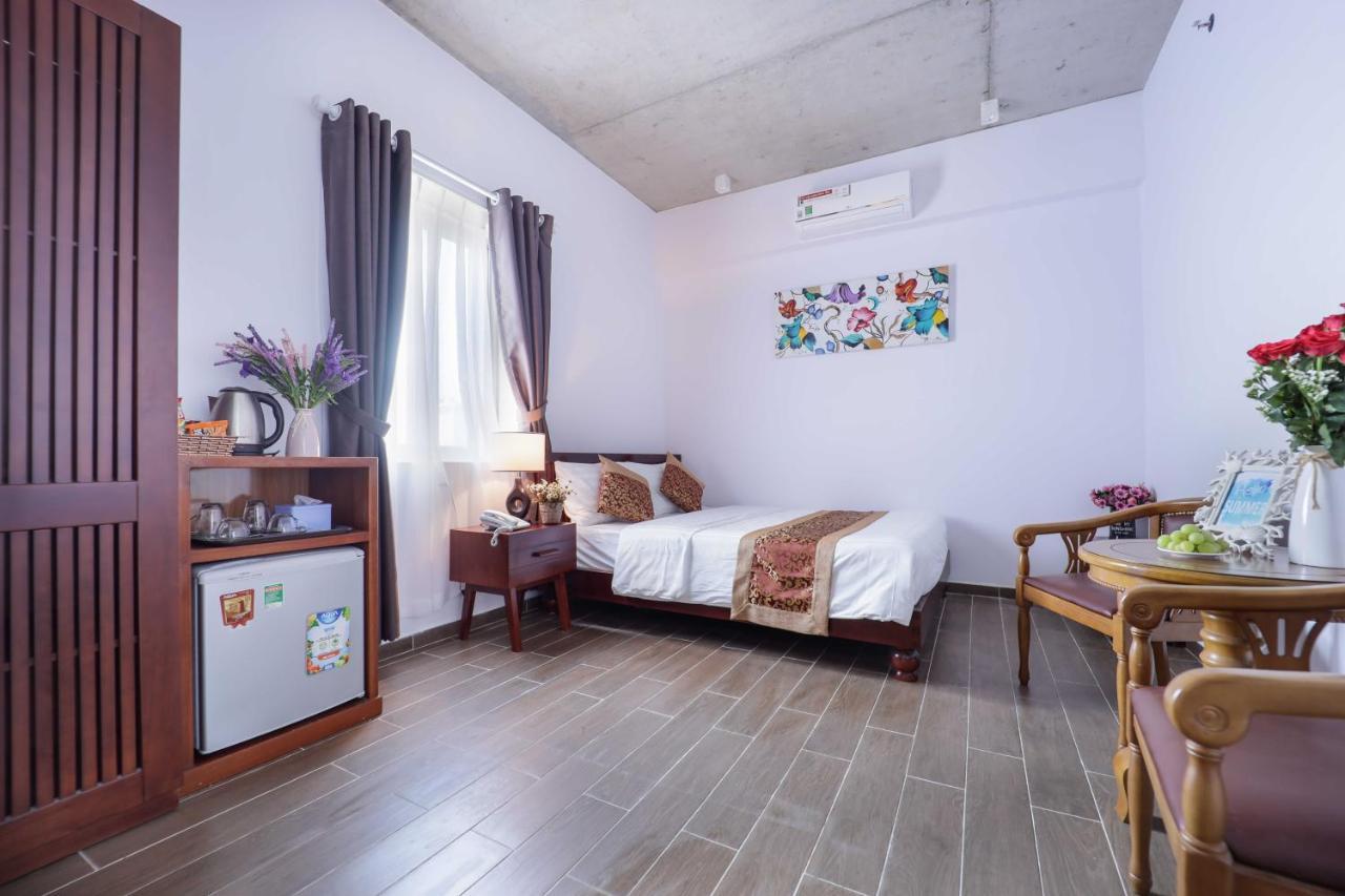 The Shine Hotel & Apartment Danang Exterior photo