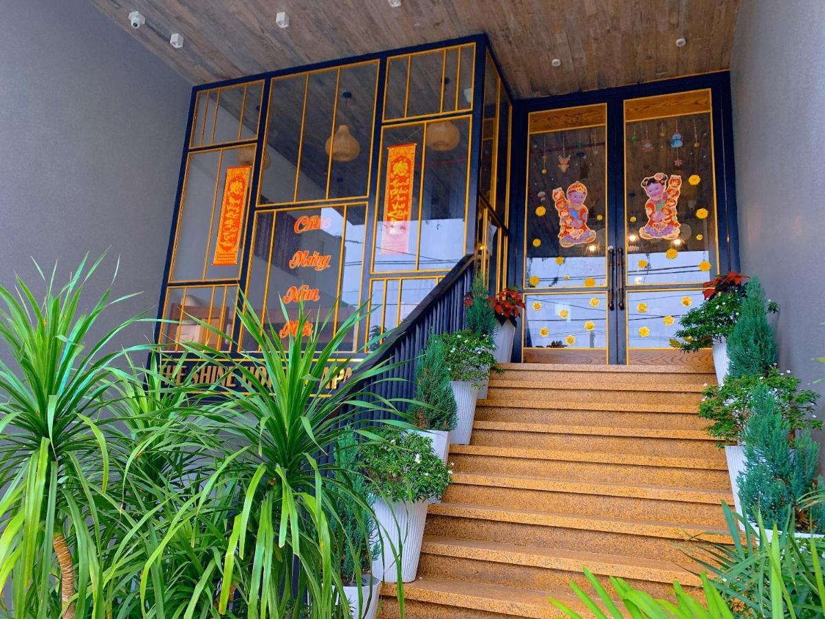 The Shine Hotel & Apartment Danang Exterior photo